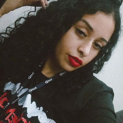 jordanab4nana's profile picture. Chocomenta tem gosto de listerine.                  
História - UFG ⏳
@jordanadesilva noinsta