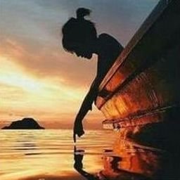 Iebawvuiw7783's profile picture. 