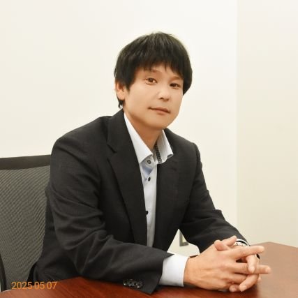 福島市在住|元・中小企業専務取締役│
会社の魅力を「言葉」で伝えるライター│採用ページ・企業note・LP・インタビューを通じて中小企業の採用・集客をサポートしています。他社との差別化を図る企業ブランディングも◎無料相談も随時受けております✉
▶︎ ご相談はこちらから →https://t.co/xG2qIhrC03