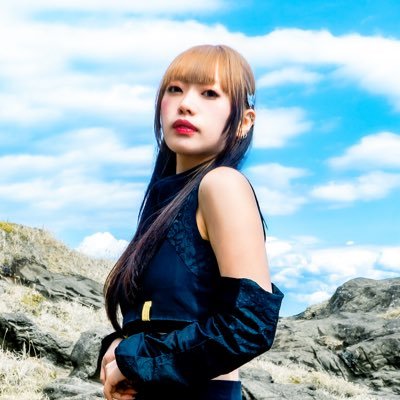 @MANACLEofficial人生は楽しみたい派🦊☀️舞台鑑賞が大好きです。ぱっつんロングの人。Plus Ultra! #OFFMANACLE #まおんふぉと