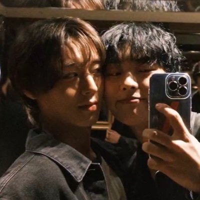 notamuggley's profile picture. mark–hyuck 🖤 lets jjeoreo juja