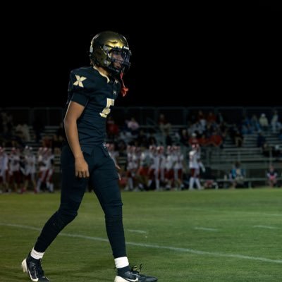 king pellum | Qb| Xavier prep high school |3.5. gpa | 6ā2 180 kpellum417@gmail.com/7604090390