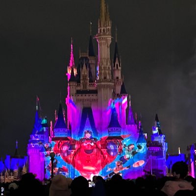 YfVAZ1FxCj59983's profile picture. 