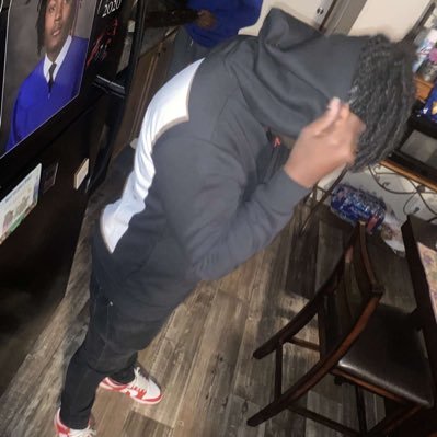 DevWrldzz's profile picture. Stay in my own lane