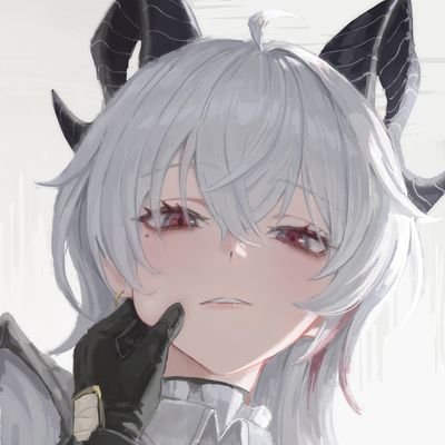 nambbq123's profile picture. idk cre of my avt and background