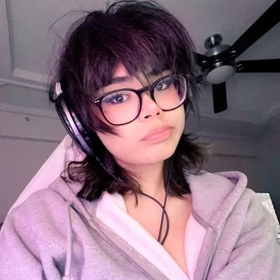 MY ONLY ACCOUNT ll TOP BACK UP 0.06% OF 🩵🤍 ex trans girl nice to meet you all text for content