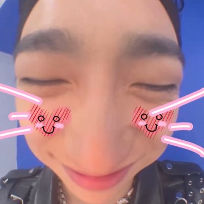周りに同士がいなくて、GOT7の情報を知りたくて放置してたTwitterを再開💦ジニョン の可愛さに心を掴まれたかなり大人アガセ🐥JJ推し💚Twitter初心者🐣で、小心者なので勝手に無言フォローごめんなさい🙏
