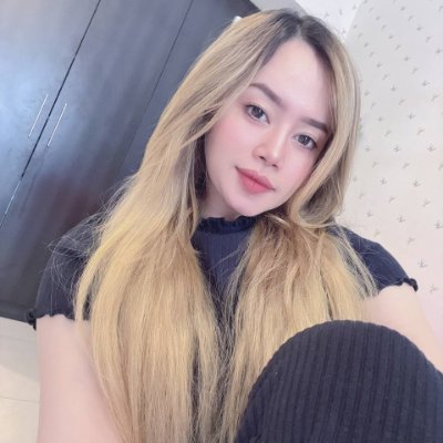 agco20's profile picture. Fashion designer with a love for the art of cooking 👚🔥 | Designing outfits and perfecting recipes | Every creation is a work of art.🌺