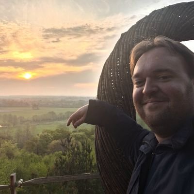 AHRC Postdoc @UoNEnglish, working on travelling players and adaptation @KES_Guildhall • Tutor @EnglishWarwick • PhD from @ShakesInstitute • FHEA • Views own etc