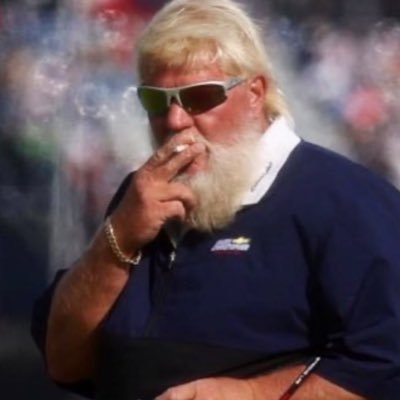 chazznotchuzz's profile picture. FSU Pike ‘74 | Built different | Hazer of men, slayer of 🐱 | Avid hater | DM me if you can bench 225 or shotgun in under 3 sec