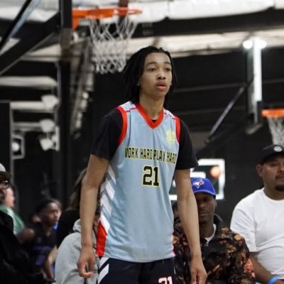 6’0ft 146lbs • SCHOLAR/ATHLETE PG • Sacred Heart Cathedral C/O 28’ • IG : Jaedon.hoops • Email: (jaedonherd@gmail.com)