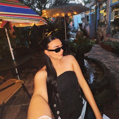 Tatianaaa_1016's profile picture. 