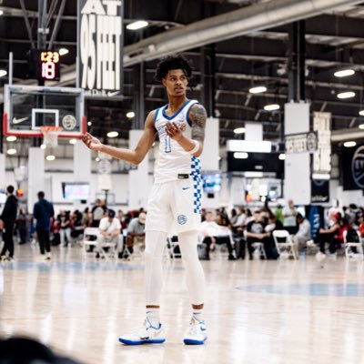 Instagram-dreeskii.2shifty_| 6’5 Combo Guard | Higley HS💙🖤 | MPJ ELITE 💙💛