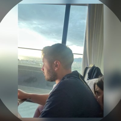 berkkipek's profile picture.