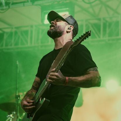 I'll be beating my guitar 'til the day I die @S7Nmusic