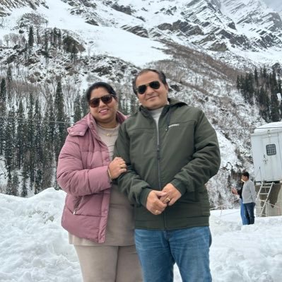 Akhiles13034595's profile picture. 