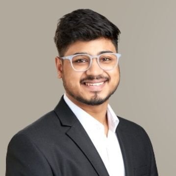 fcamadhav's profile picture. Founder @Qwecto | Building the future of loans with AI & Data 📊 | Simplifying finance for everyone. | Tweeting about Fintech & Automation.