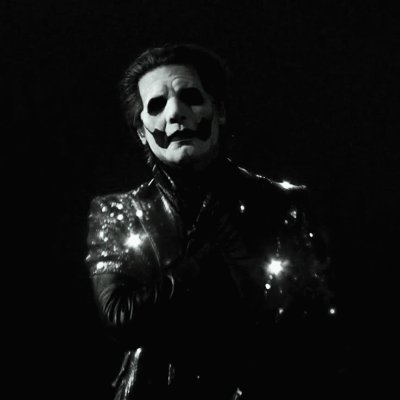 Shan | 28 yr old vampire | I have the Ghost brainrot | Always searching for beauty in the darkness | I adore Copia, my forever Papa š¤š