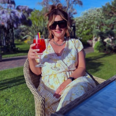 TaraJones_29's profile picture. Hairstylist & @Aldercarhigh Pastoral-Head of Year 7. Mum to Freddie.Pug mum to Oggy, Penelope & Shelby the Pugs. Lover of Pinà Coladas, Food,☀️, & F1 #44🏁🏎️