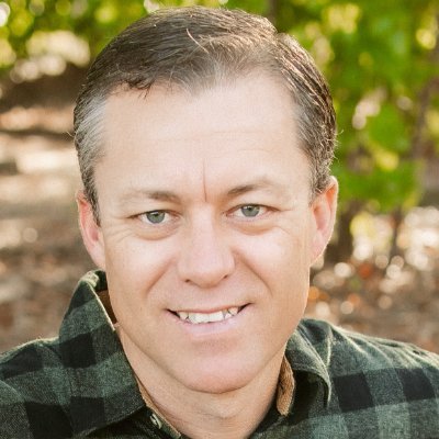 Accountant to the wine industry. With better bookkeeping you can make better decisions and have a better chance of being successful! Be kind.
