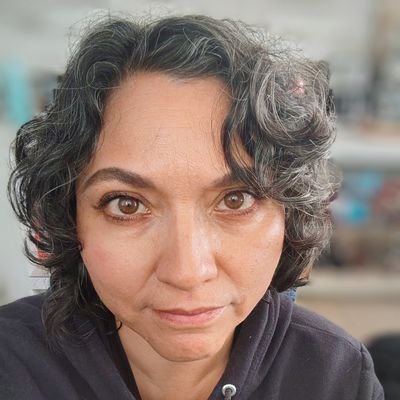 Brincando la censura. Antes de que me digas que tengo una jeta fea: sí, la tengo. ¿Y... ?
¡Palestina Libre!