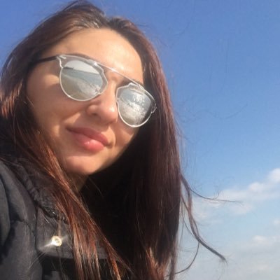 ParisaHmt's profile picture. 