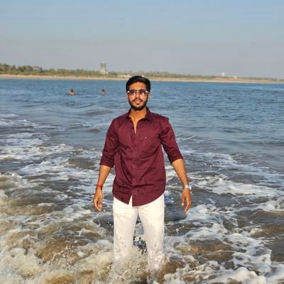 तेरा वैभव अमर रहें मां हम दिन चार रहे न रहे
समरस भारत श्रेष्ठ भारत 🚩🙏🏻
@abvpvoice