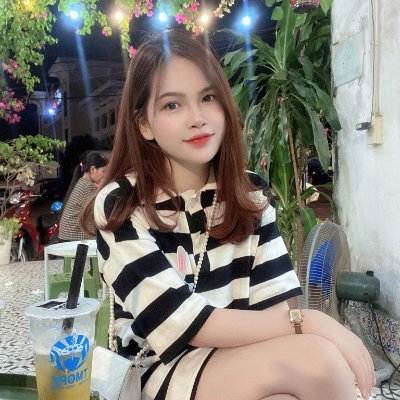 Taylor524917859's profile picture. 