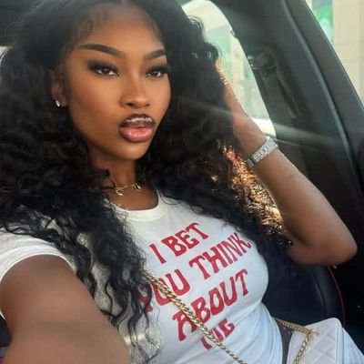 LahenaH93438's profile picture. Real investor since 2019