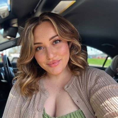 BakersDebb88023's profile picture. just me your girl...🥰💜💜💦❤