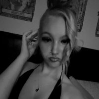 lucy love (@lucylovemwah) 's Twitter Profile