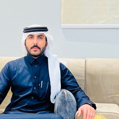 | مهتم بالعلاقات العامة والإعلام والمعارض مع الشركات | كاتب محتوى | رَبَّنا آتنا من لدنك رحمة، وهيئ لنا من أمرنا رشدًا |