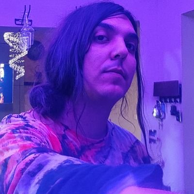 🏮 Son, Mex.
Cualquier pronombre│ 🍃 420 │ Anti-colonial│Anti-capitalista │Gamer & Anime fan 👾│Izquierda 🏳️🌈✨// Editor de poesía en https://t.co/12xZ9QXrTc