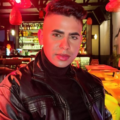 Ojitoofical's profile picture. Creador de contenido