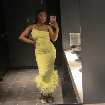 🇿🇲• 24• Law Graduate ❀ FreePalestine 🇵🇸 Uncle Waffles’ girlfriend 🫶🏾