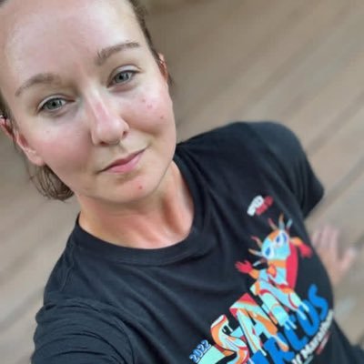 AnneLaureandy37's profile picture. I'm an open book, go through it and learn about me