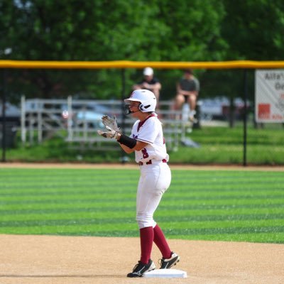 MirandaM_15's profile picture. 2027 grad ///Huntsville High School Softball ///Alabama Sparks Elite//Outfield/Catcher— Isaiah 41:12-13