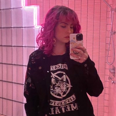 ❁ manicpanic ❁さんのプロフィール画像