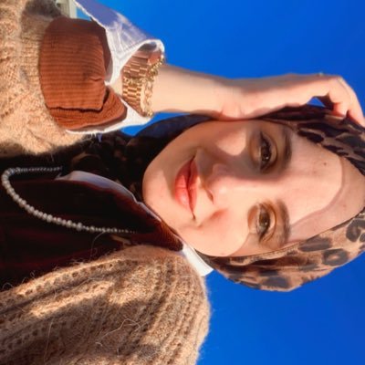 N_GAMAAL's profile picture. ‏‏فنان بوهيمى يفعل و يقول ما يحلو له 
‏‏‏‏‏‏‏مفيش فايدة ...المجد للشهداء الحرية للمعتقلين.
https://t.co/8k4gw6S5rV