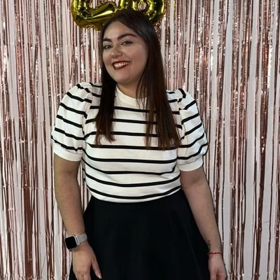 LuchiStaron's profile picture. Cosmiatra y Cosmetologa
28 años 
Tauro ♉