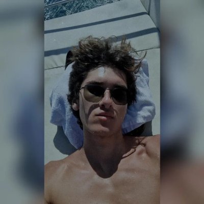 batununbiri's profile picture. 