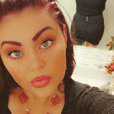 romero_v123's profile picture. 