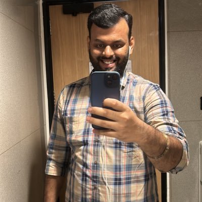 heyyaashish's profile picture. |Bhartiya🇮🇳| Sanatani🚩 | Defense Brat 🛩️|Geo-Patriot 🌎 | Corporate Majdoor👨‍💼 | Rajputana ⚔️| शौर्यम् दक्षम् युद्धे, बलिदानं परमं धर्मः|