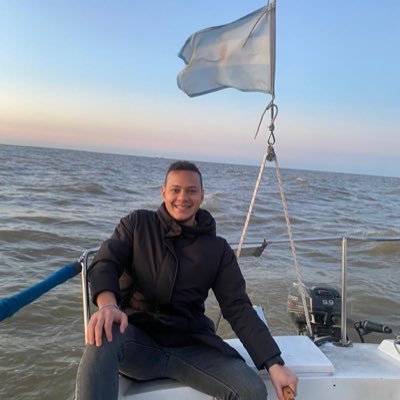 plgs_1986's profile picture. 