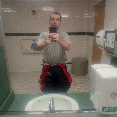 I'm a nice man hard working fella looking for a nice woman and just to let everyone know this is my main and only account I can talk when ever
