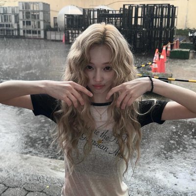 Tara65739985319's profile picture. 