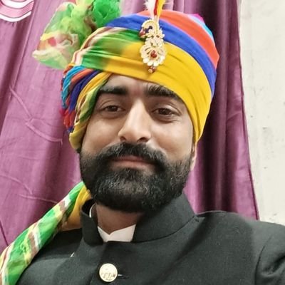 HemsaShekh90128's profile picture. जहाँ बात आन की हो, वहाँ जान की कीमत क्या है,
वफ़ादारी ही हमारा धरम, बाकी सब बेमतलब है।