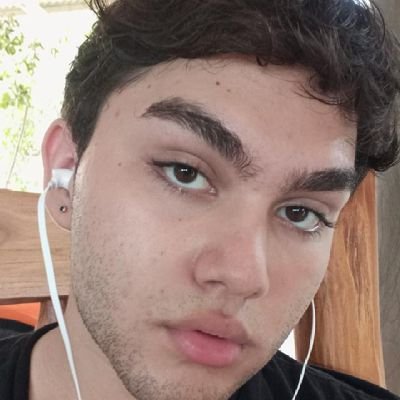 peanut543534547's profile picture. I wish I were a pretty girl 🙈