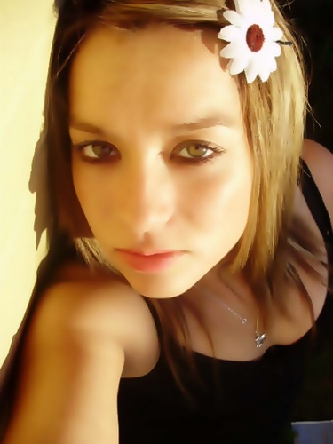Las mentiras más crueles son dichas en silencio!!!...Enamorada del mas bello @PlanetRoyce :)