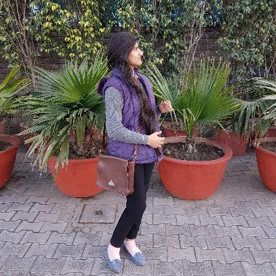 human being🙏 Nature lover 🌲🌳🌷⚘🌺🌼🌻fond of roaming 🚲🛵🚘✈ loving by nature ♥️ dreamer